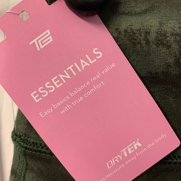 Tek Gear Mid Rise Capri Med - Picture 3 of 5